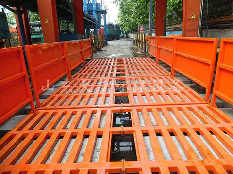 點(diǎn)擊查看詳細(xì)信息<br>標(biāo)題：濟(jì)寧唐口煤礦4X12米煤礦專(zhuān)用洗車(chē)機(jī) 閱讀次數(shù)：2333