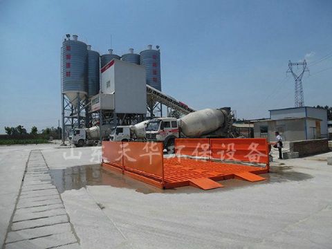 點(diǎn)擊查看詳細(xì)信息<br>標(biāo)題：汶上和潤(rùn)建材4X6X1.2米免基礎(chǔ)型 閱讀次數(shù)：2370